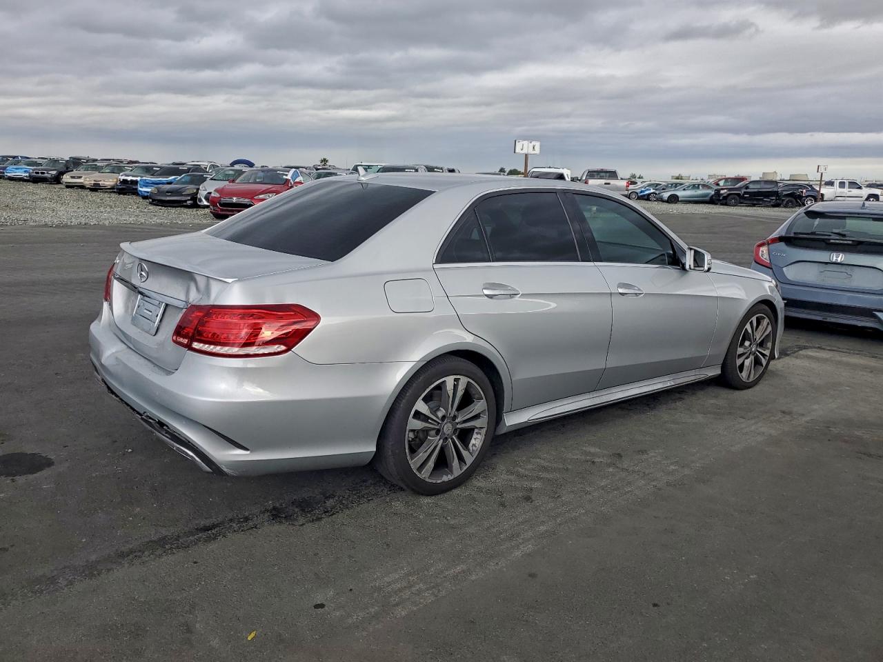 2014 MERCEDES-BENZ E 350 photo 3