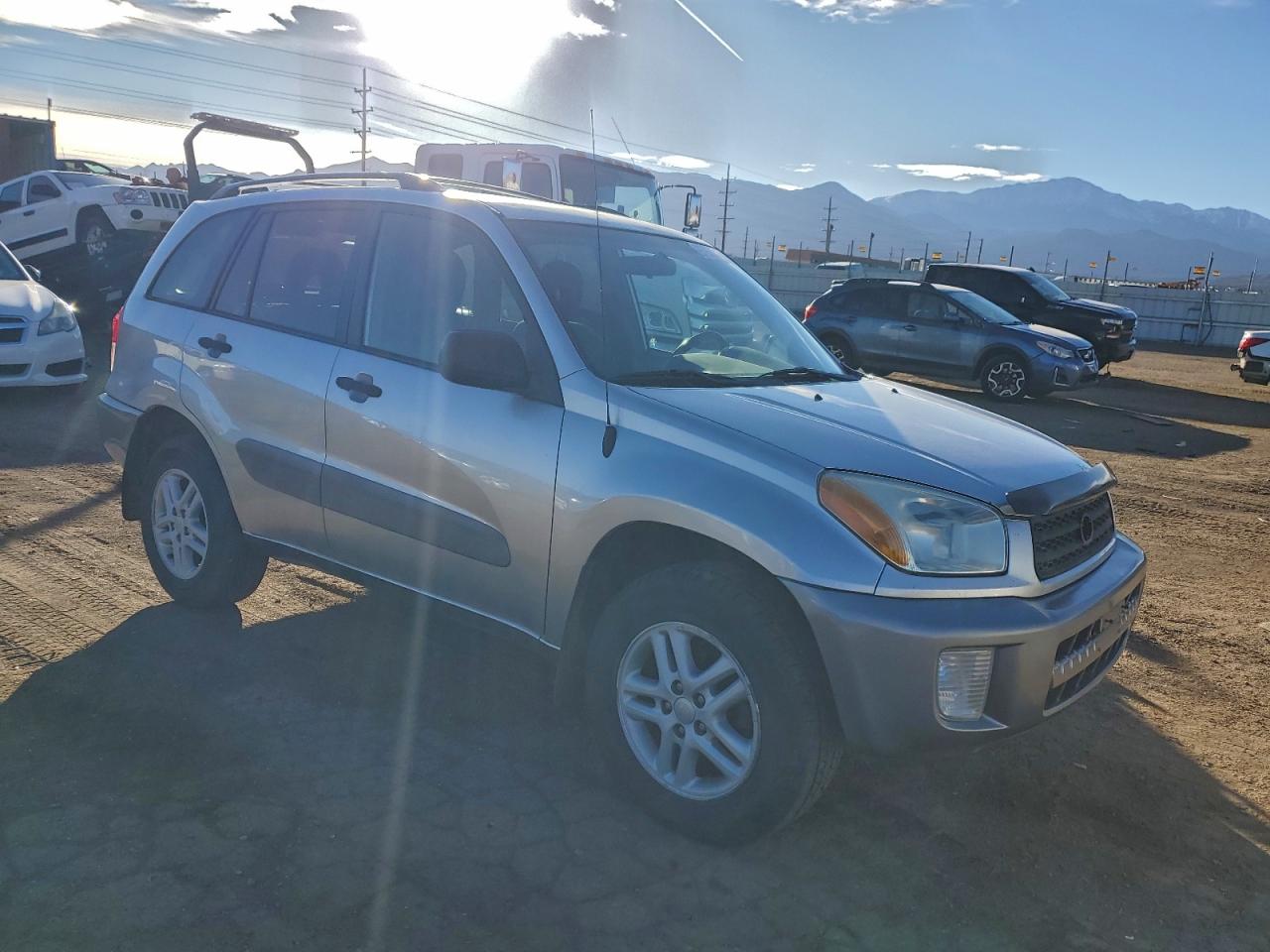 2002 TOYOTA RAV4 photo 4