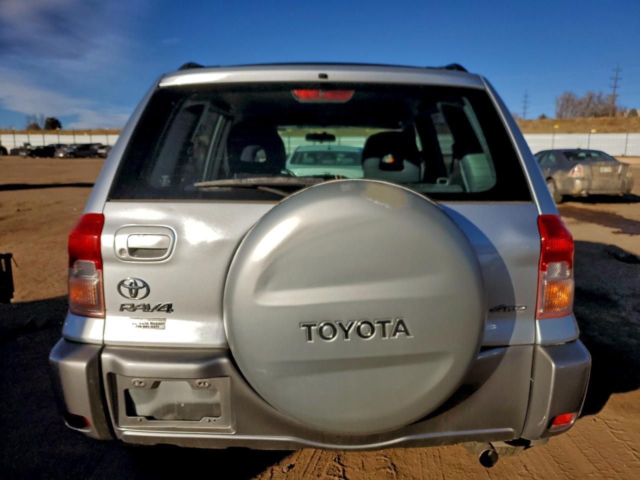 2002 TOYOTA RAV4 photo 6