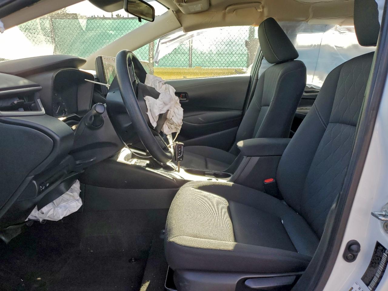 2023 TOYOTA COROLLA LE photo 7