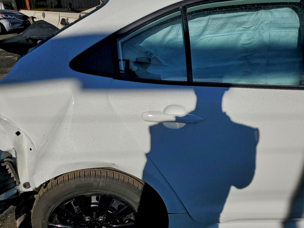 2023 TOYOTA COROLLA LE photo 10