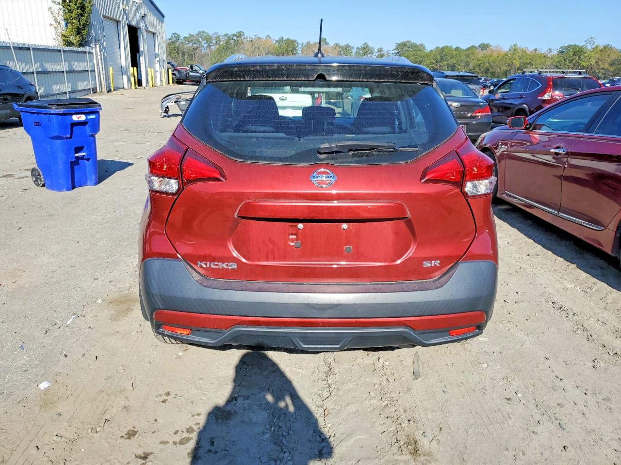 2018 NISSAN KICKS S photo 6