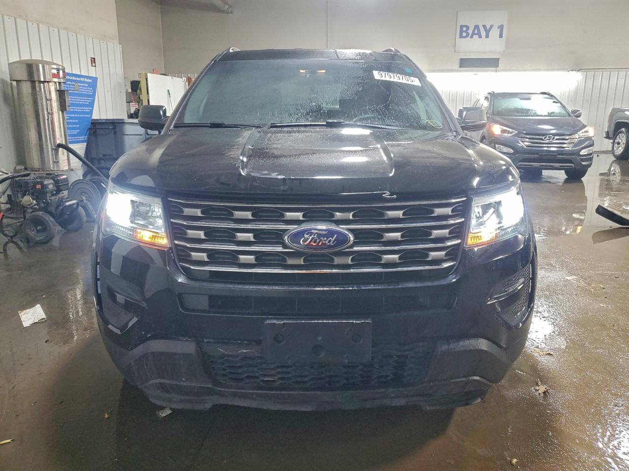 2016 FORD EXPLORER photo 5