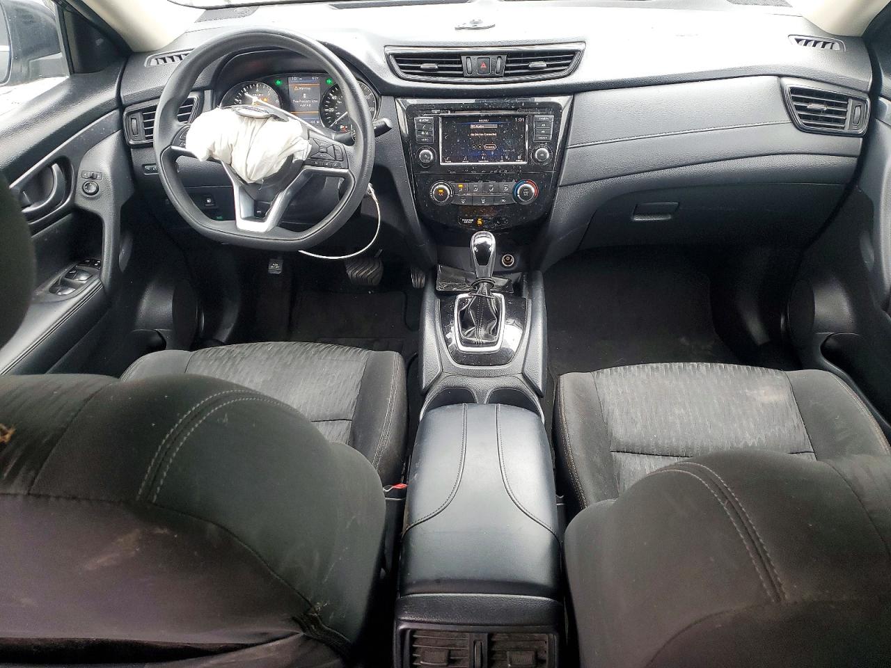 2019 NISSAN ROGUE S photo 8