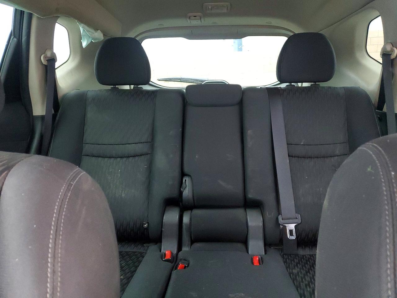 2019 NISSAN ROGUE S photo 10