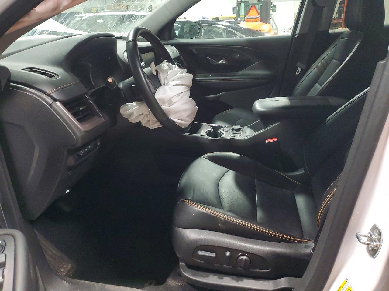 2024 GMC TERRAIN AT4 photo 7