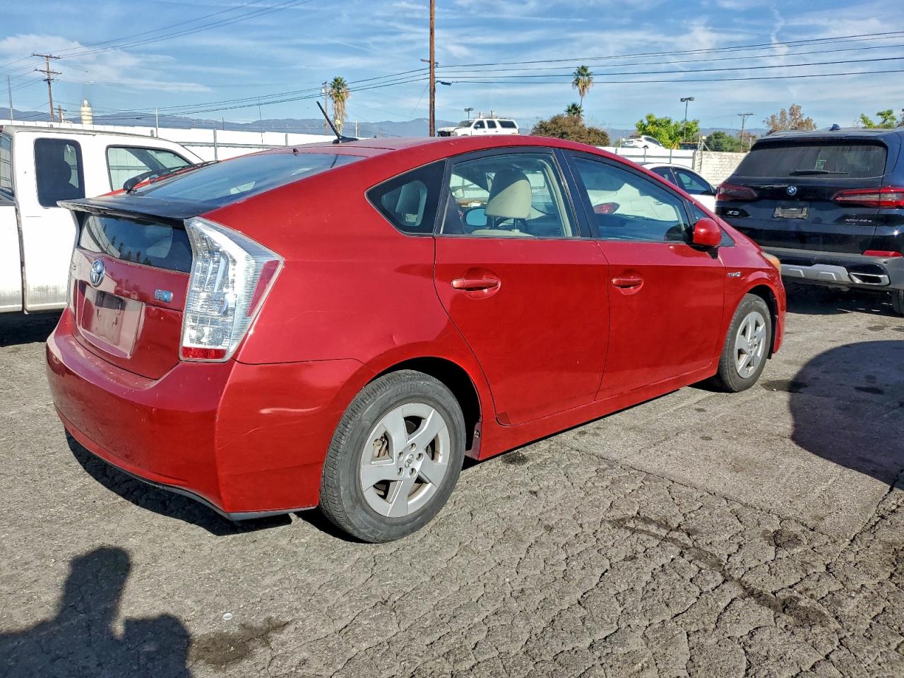 2010 TOYOTA PRIUS photo 3