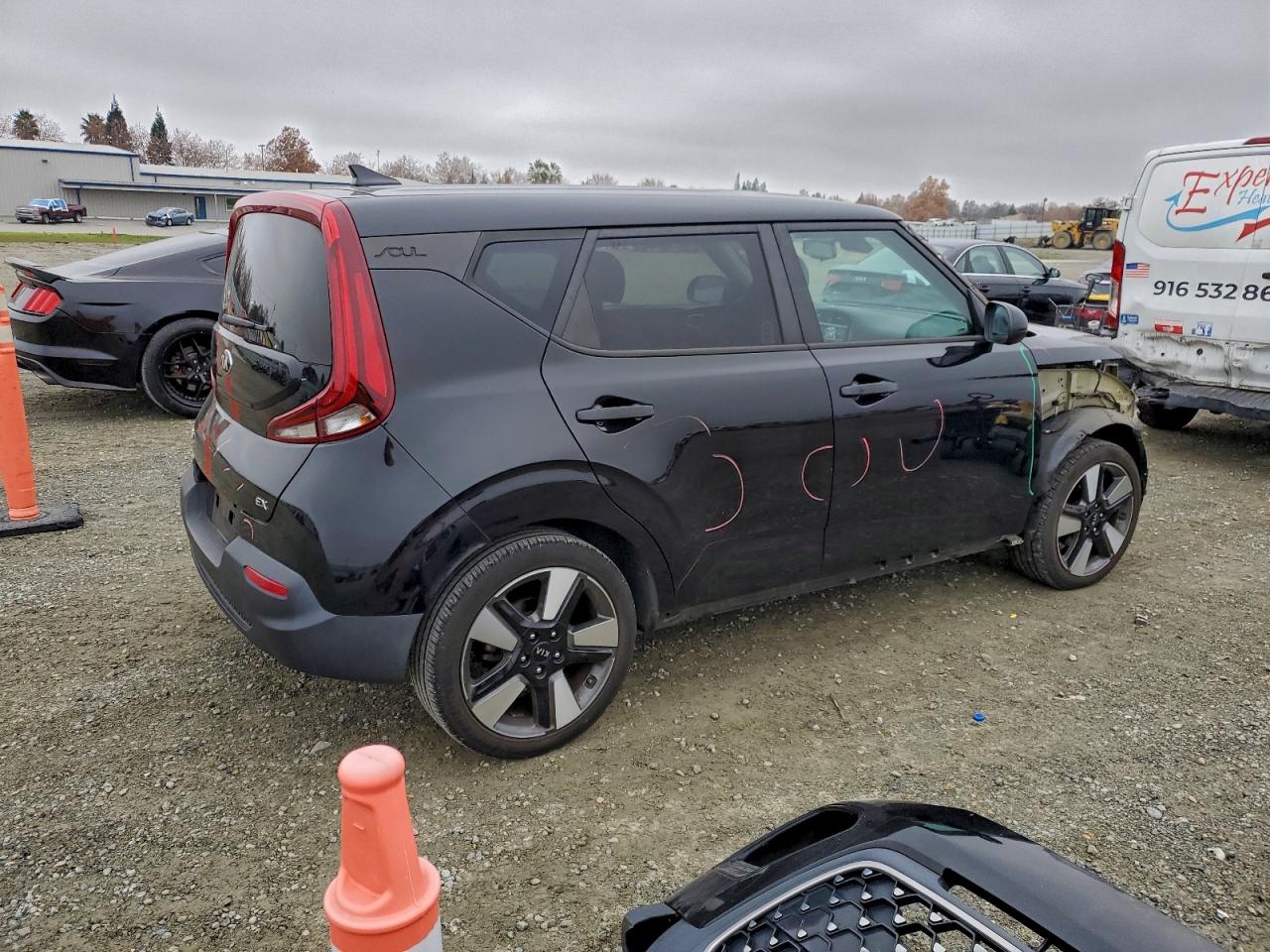 2020 KIA SOUL EX photo 3