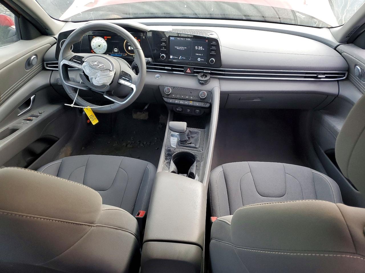 2022 HYUNDAI ELANTRA SEL photo 8