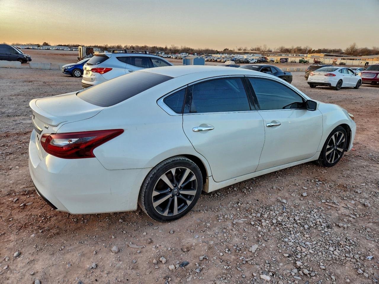 2017 NISSAN ALTIMA 2.5 photo 3
