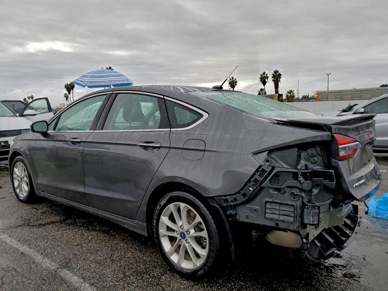 2019 FORD FUSION TITANIUM photo 2