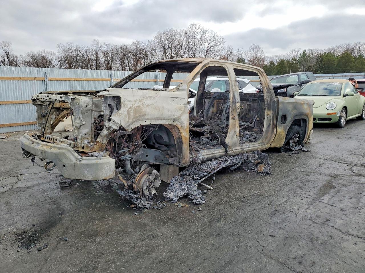 2021 GMC SIERRA