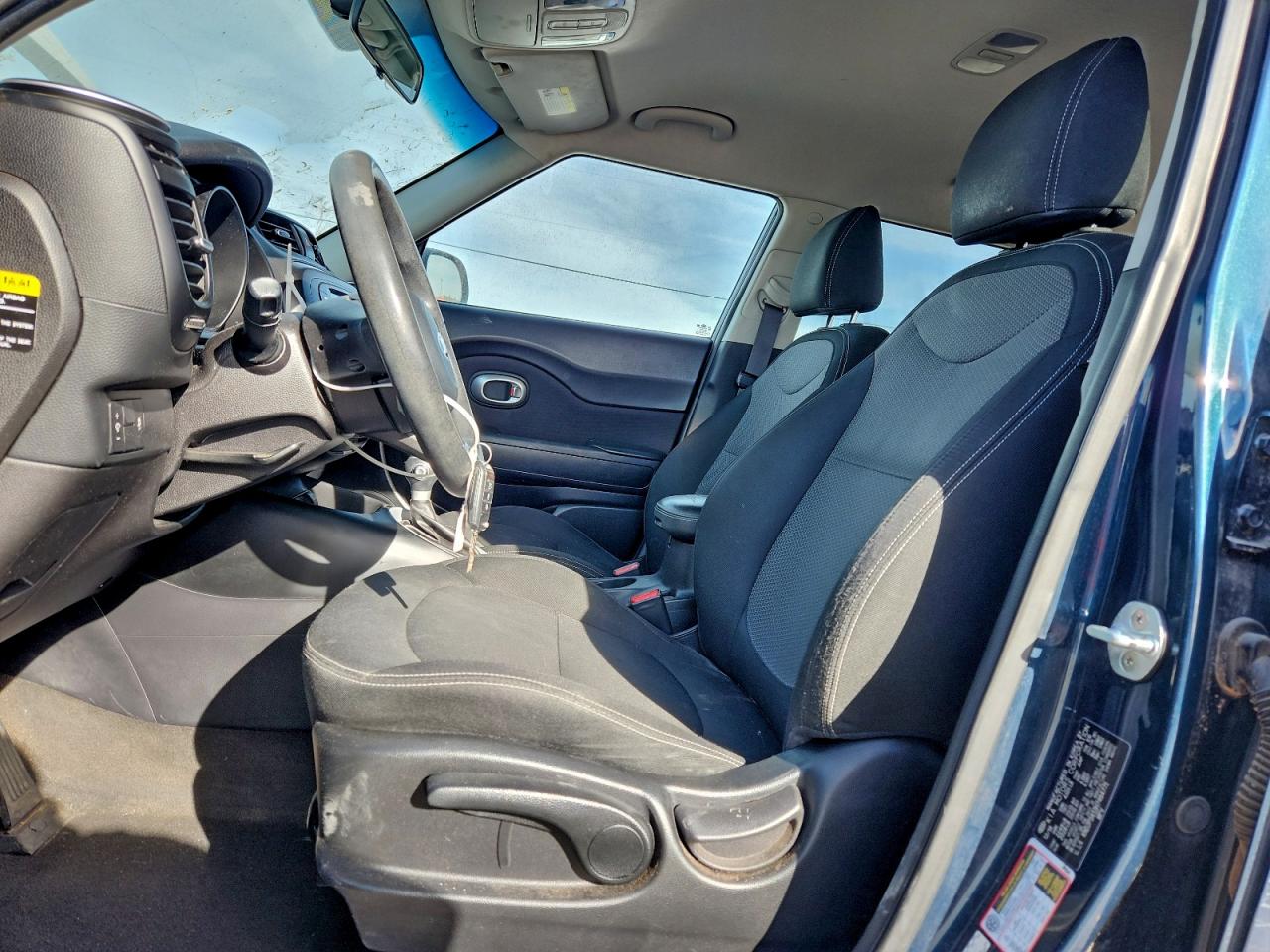 2017 KIA SOUL + photo 7