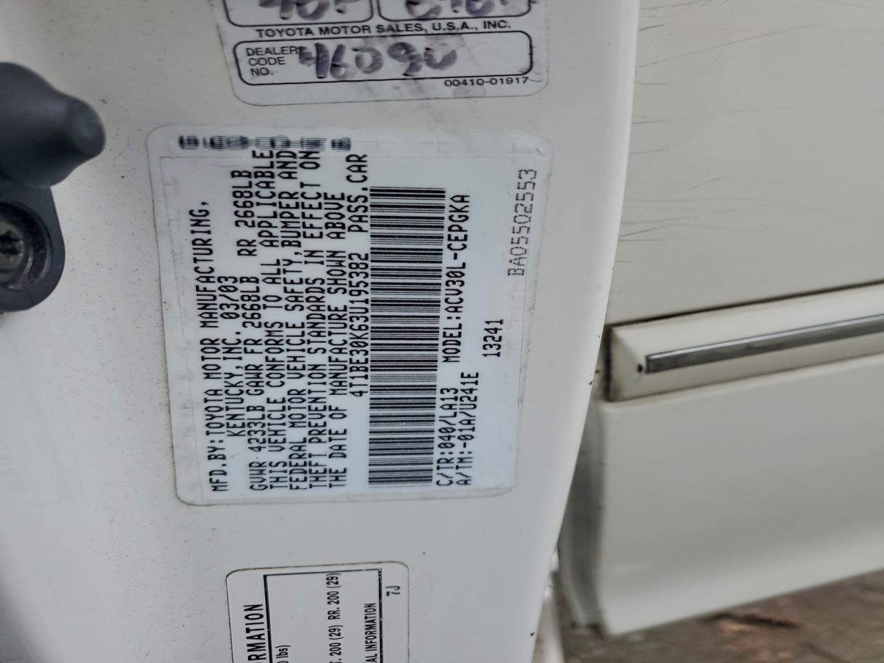 2003 TOYOTA CAMRY LE photo 23