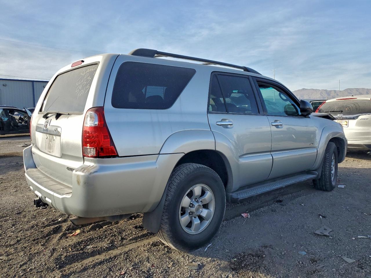 2007 TOYOTA 4RUNNER SR5 photo 5
