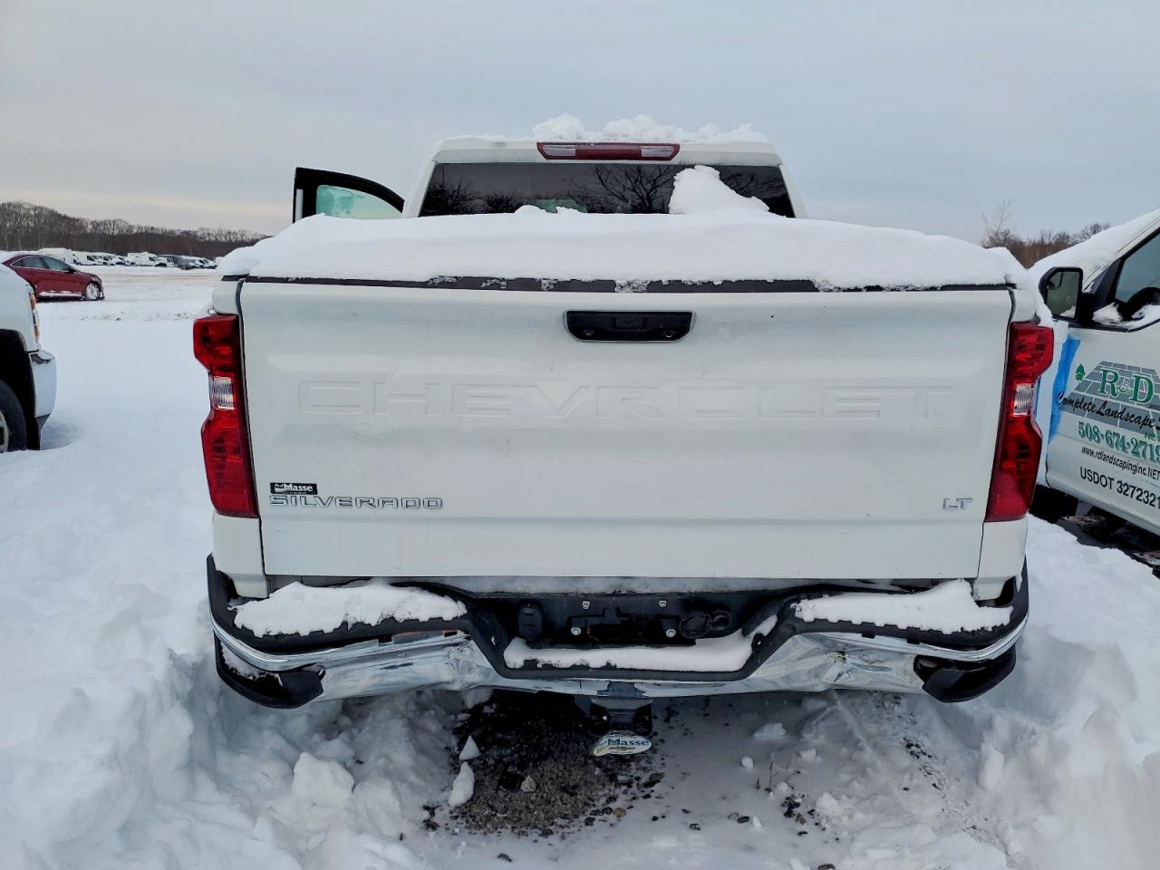 2024 CHEVROLET SILVERADO K1500 LT-L photo 6