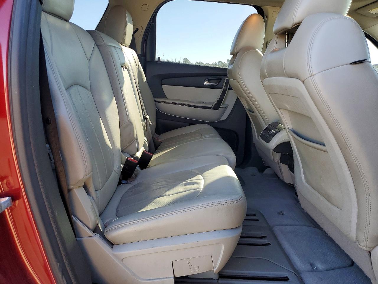 2011 GMC ACADIA DENALI photo 11