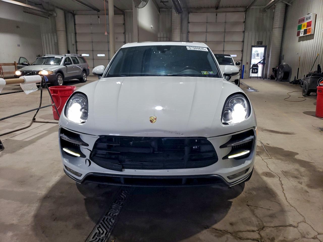 2015 PORSCHE MACAN TURBO photo 5