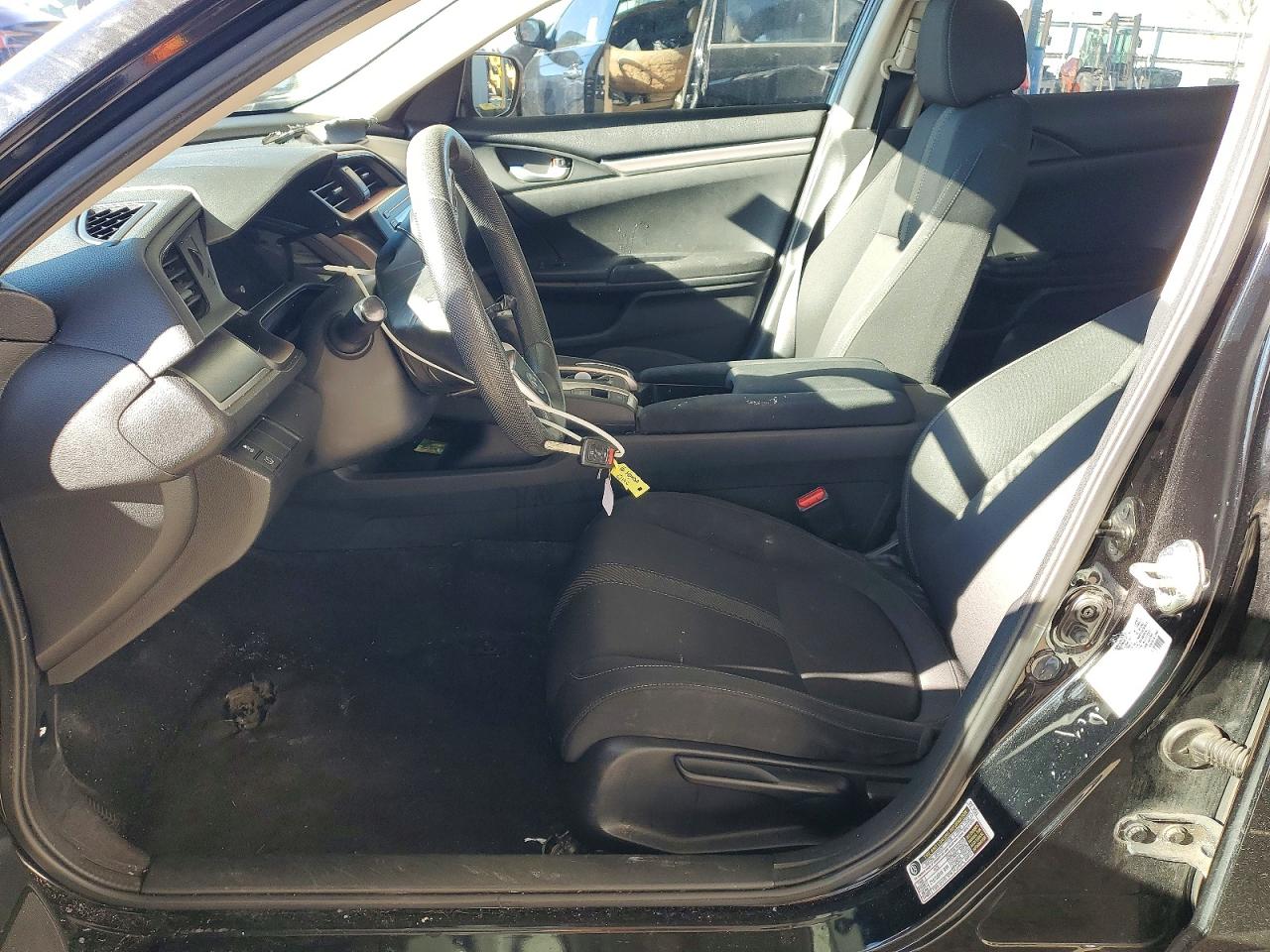 2016 HONDA CIVIC LX photo 7