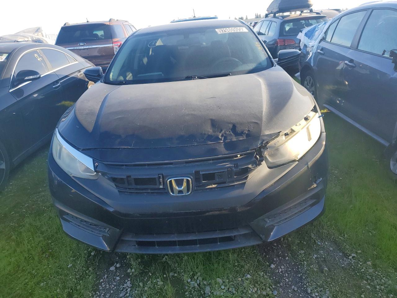 2016 HONDA CIVIC LX photo 5