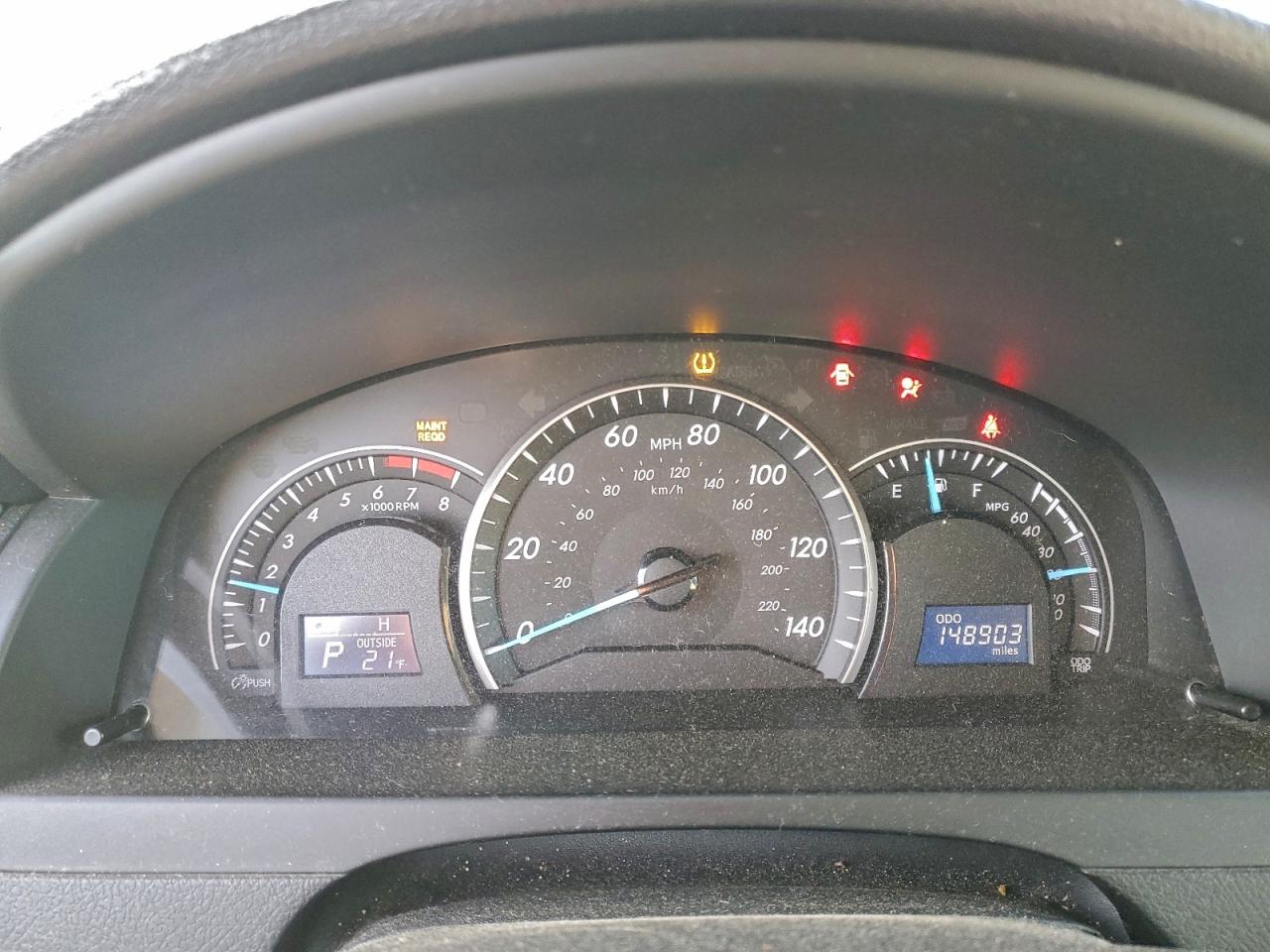 2012 TOYOTA CAMRY BASE photo 9