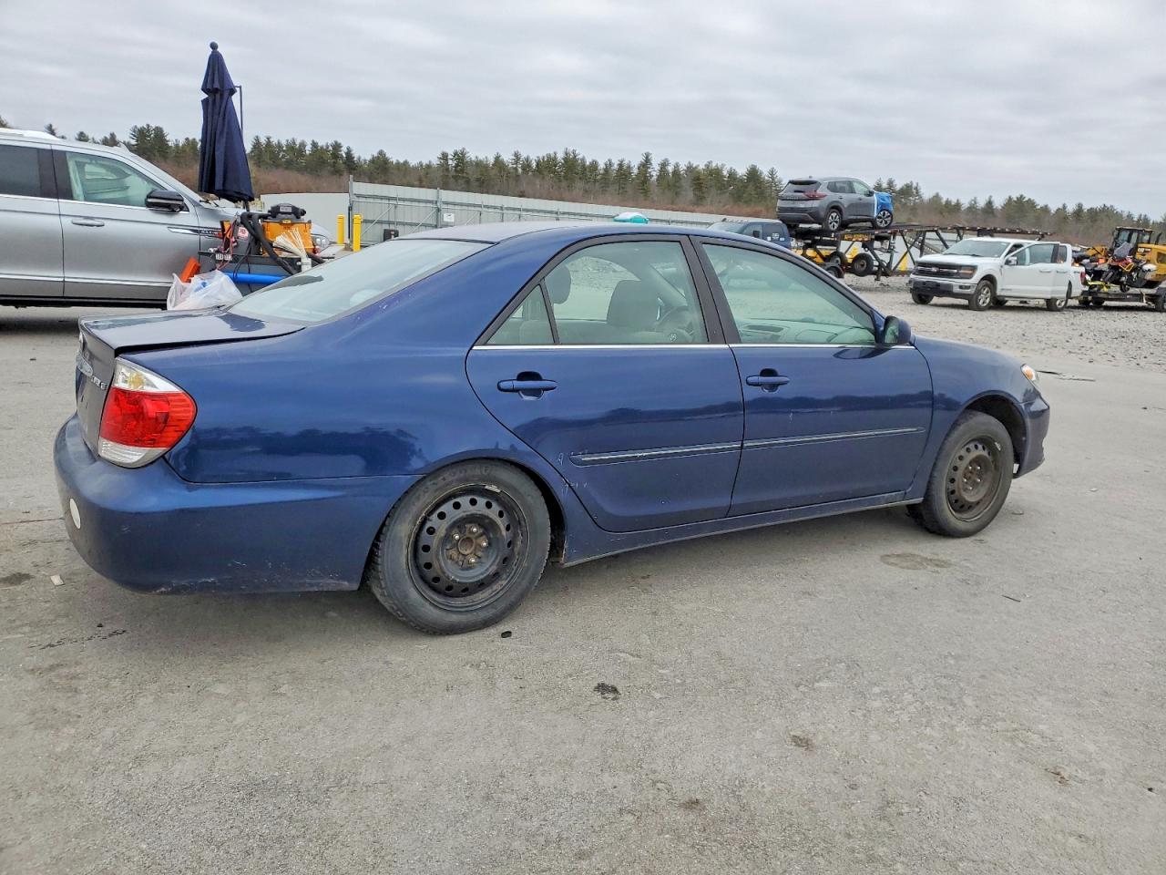 2006 TOYOTA CAMRY photo 3