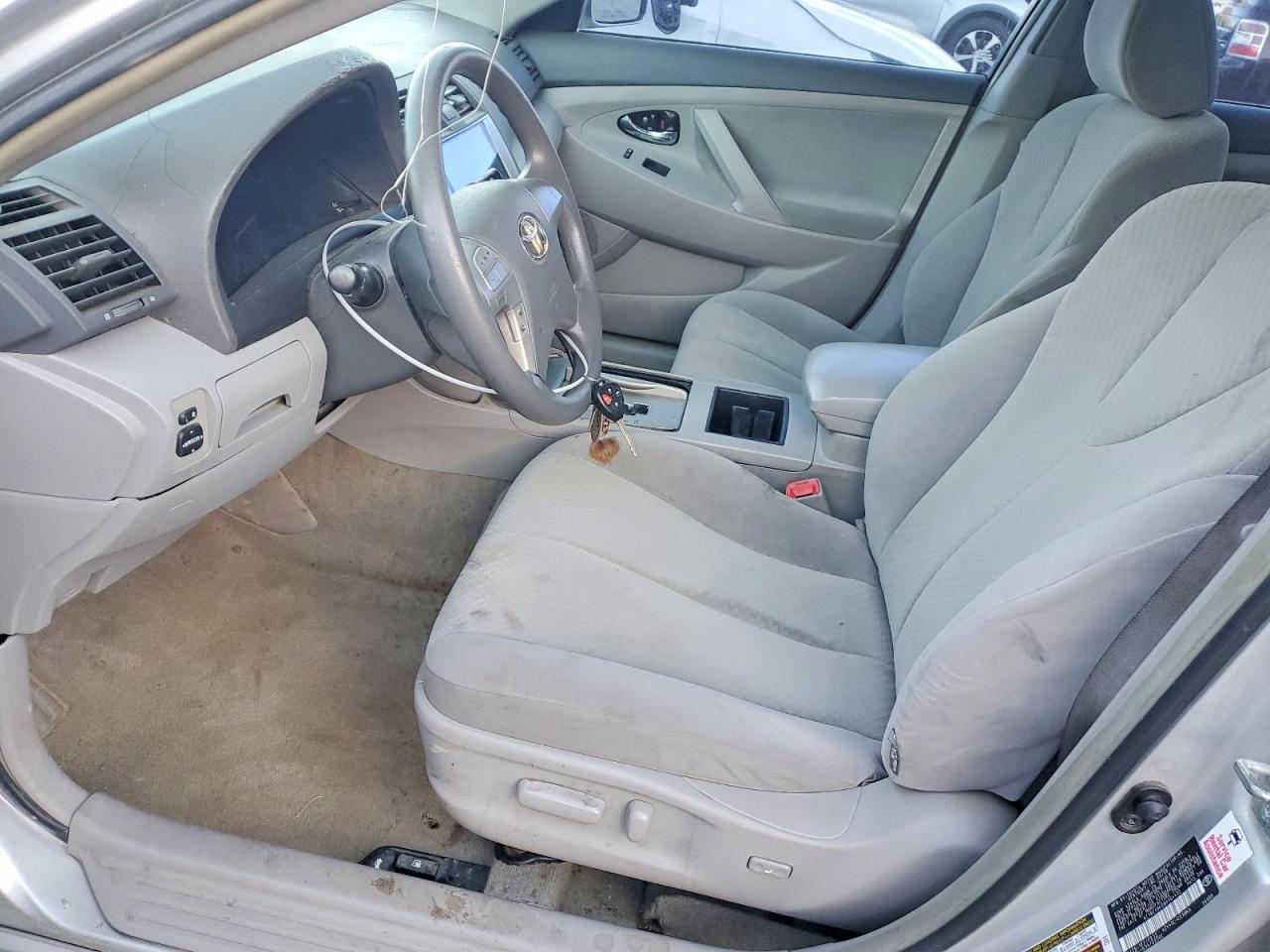 2009 TOYOTA CAMRY BASE photo 7