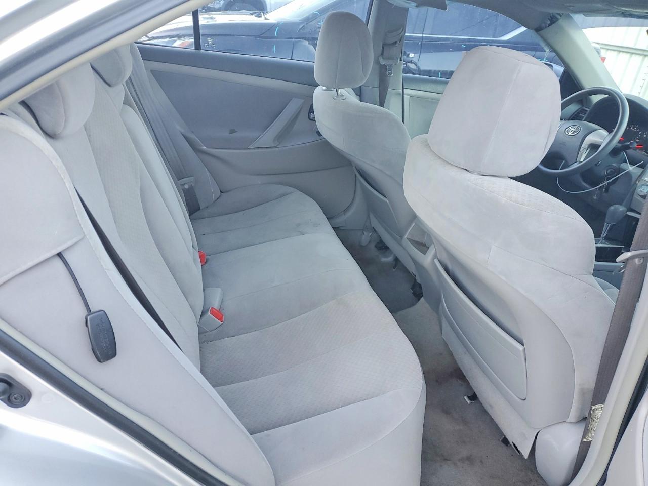 2009 TOYOTA CAMRY BASE photo 10