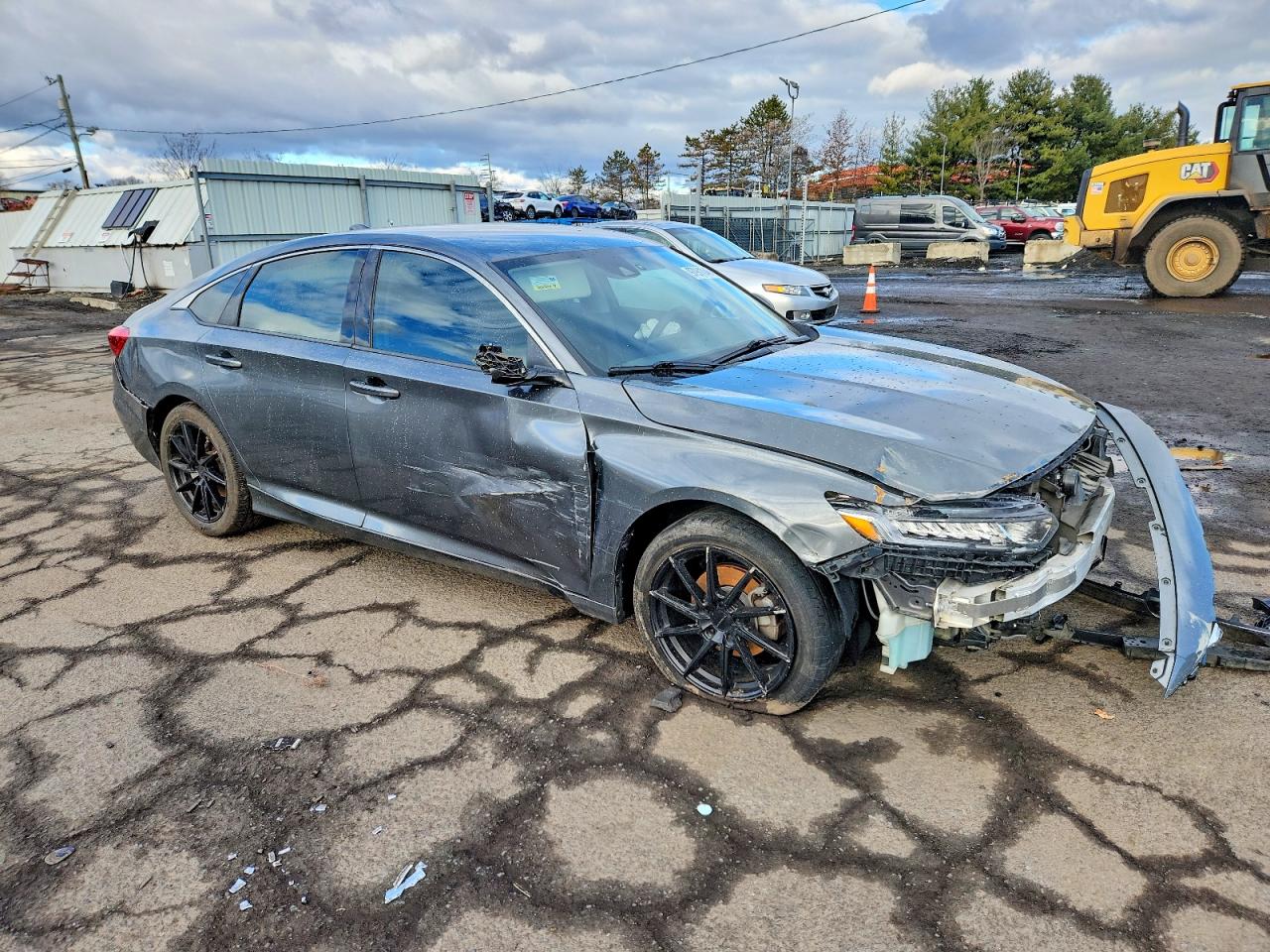 2018 HONDA ACCORD LX photo 4