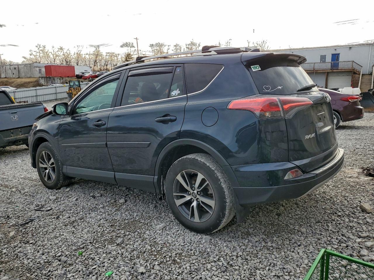 2018 TOYOTA RAV4 ADVENTURE photo 2
