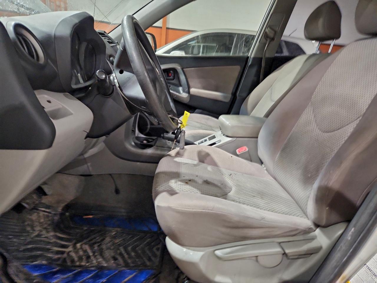 2007 TOYOTA RAV4 photo 7