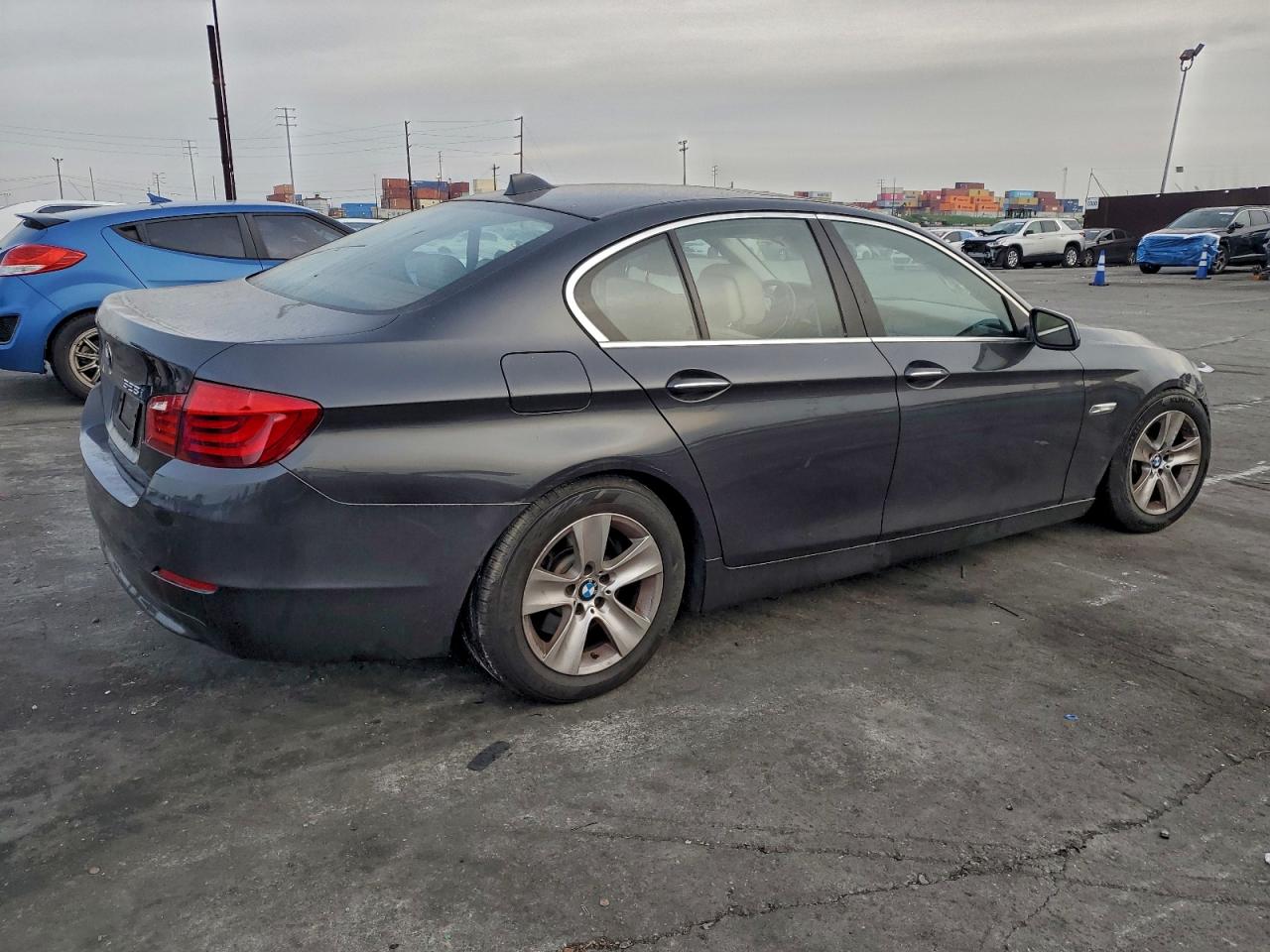 2013 BMW 528 I photo 3