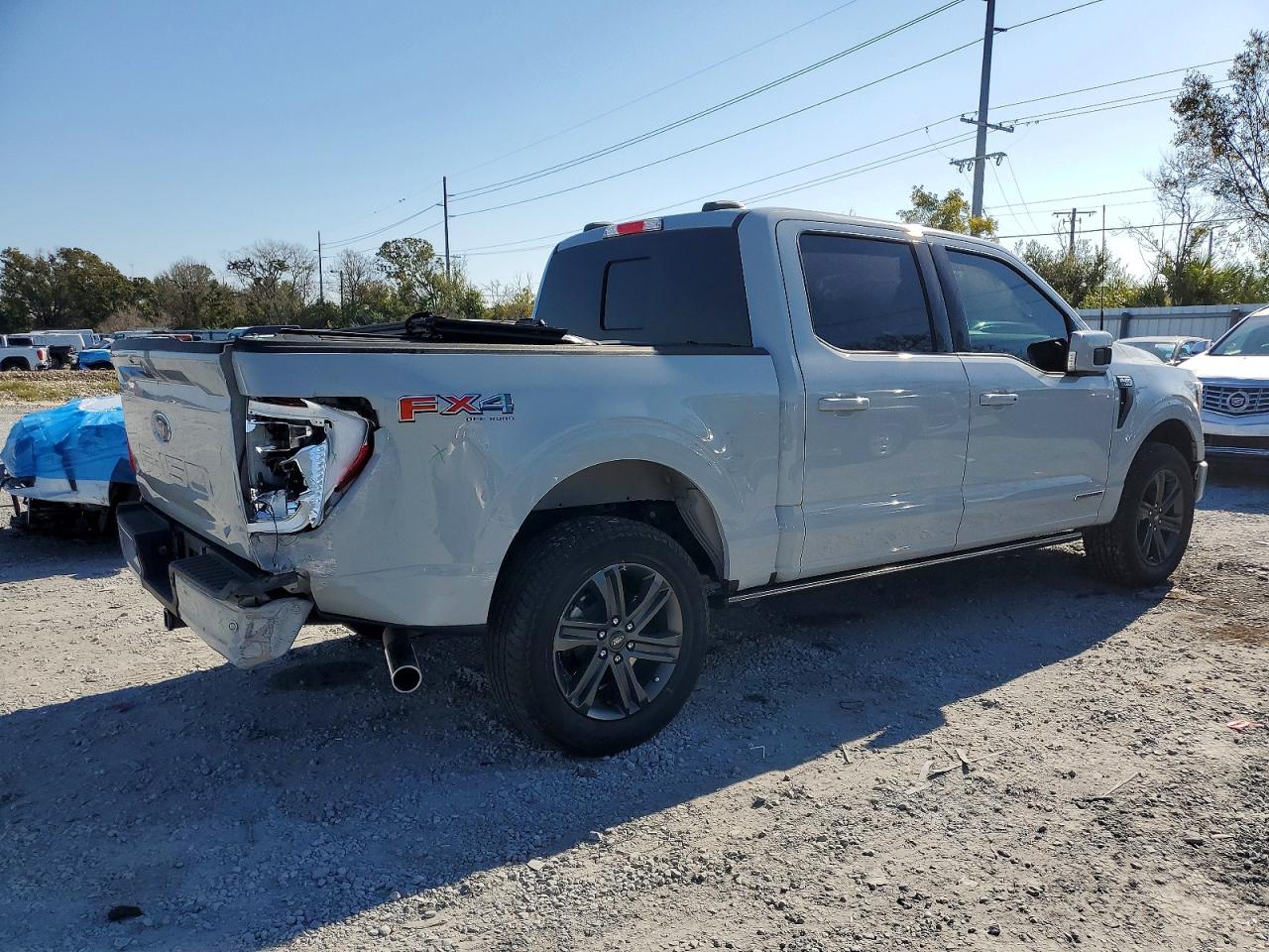2023 FORD F150 SUPERCREW photo 3