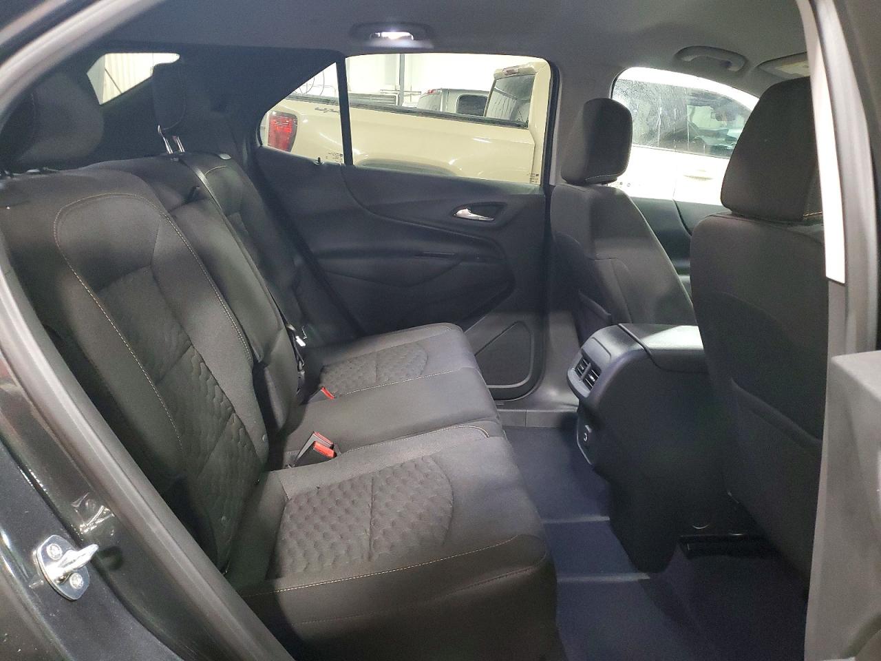 2020 CHEVROLET EQUINOX LT photo 11