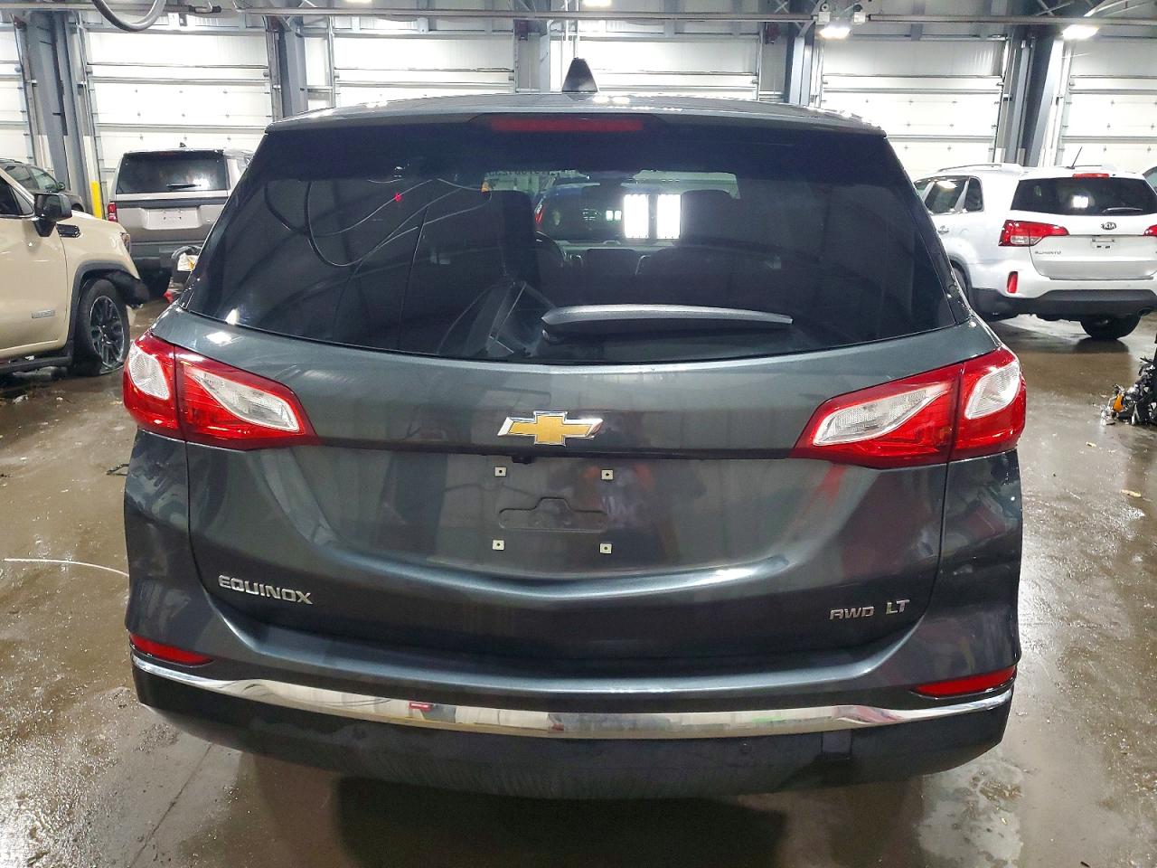 2020 CHEVROLET EQUINOX LT photo 6