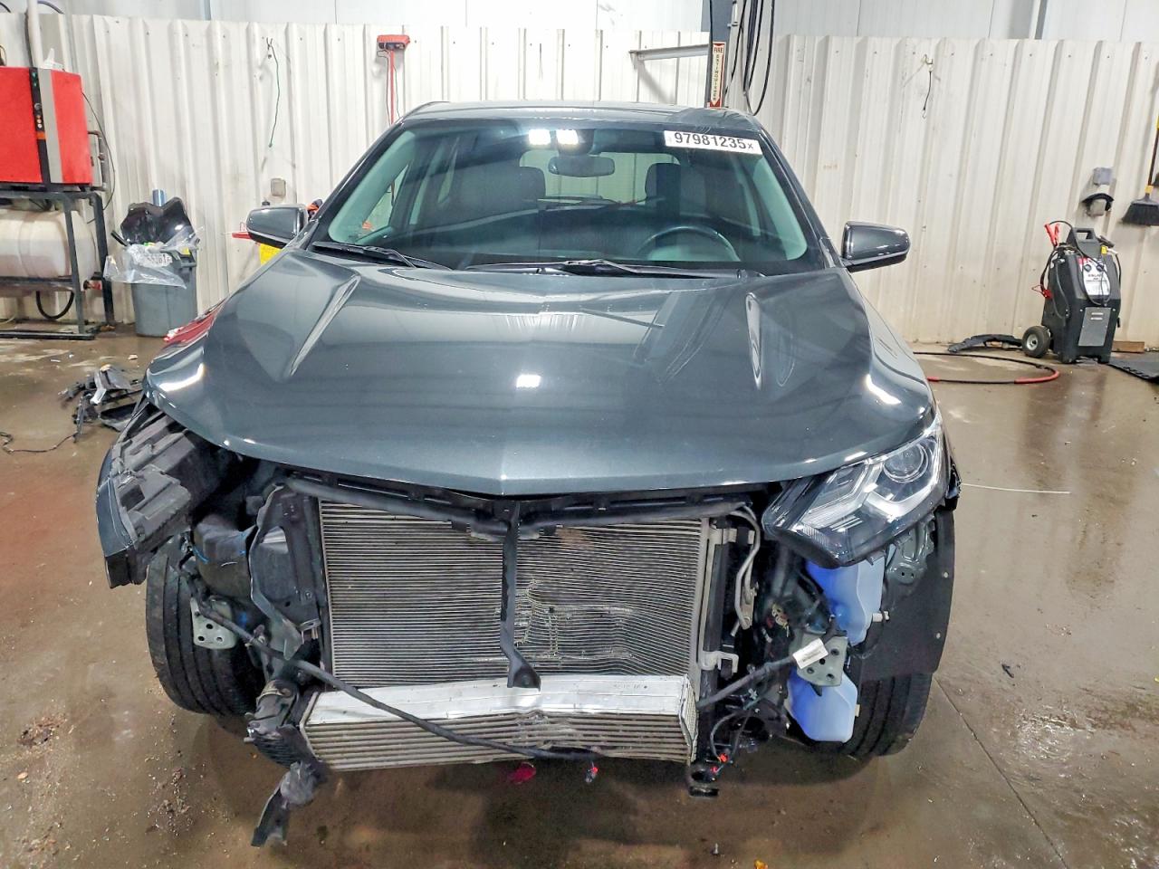 2020 CHEVROLET EQUINOX LT photo 5