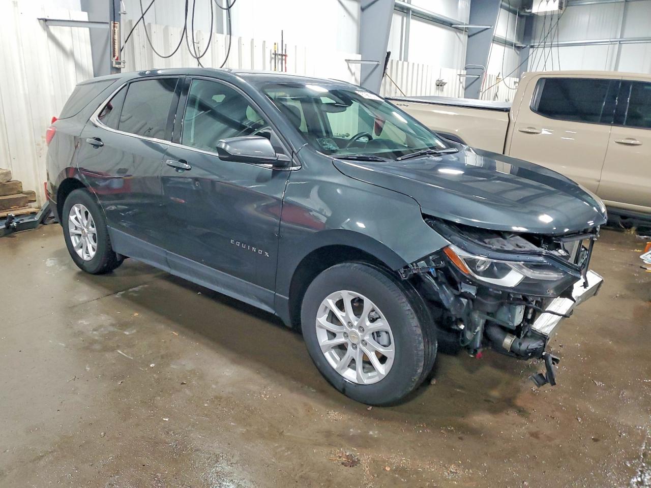 2020 CHEVROLET EQUINOX LT photo 4