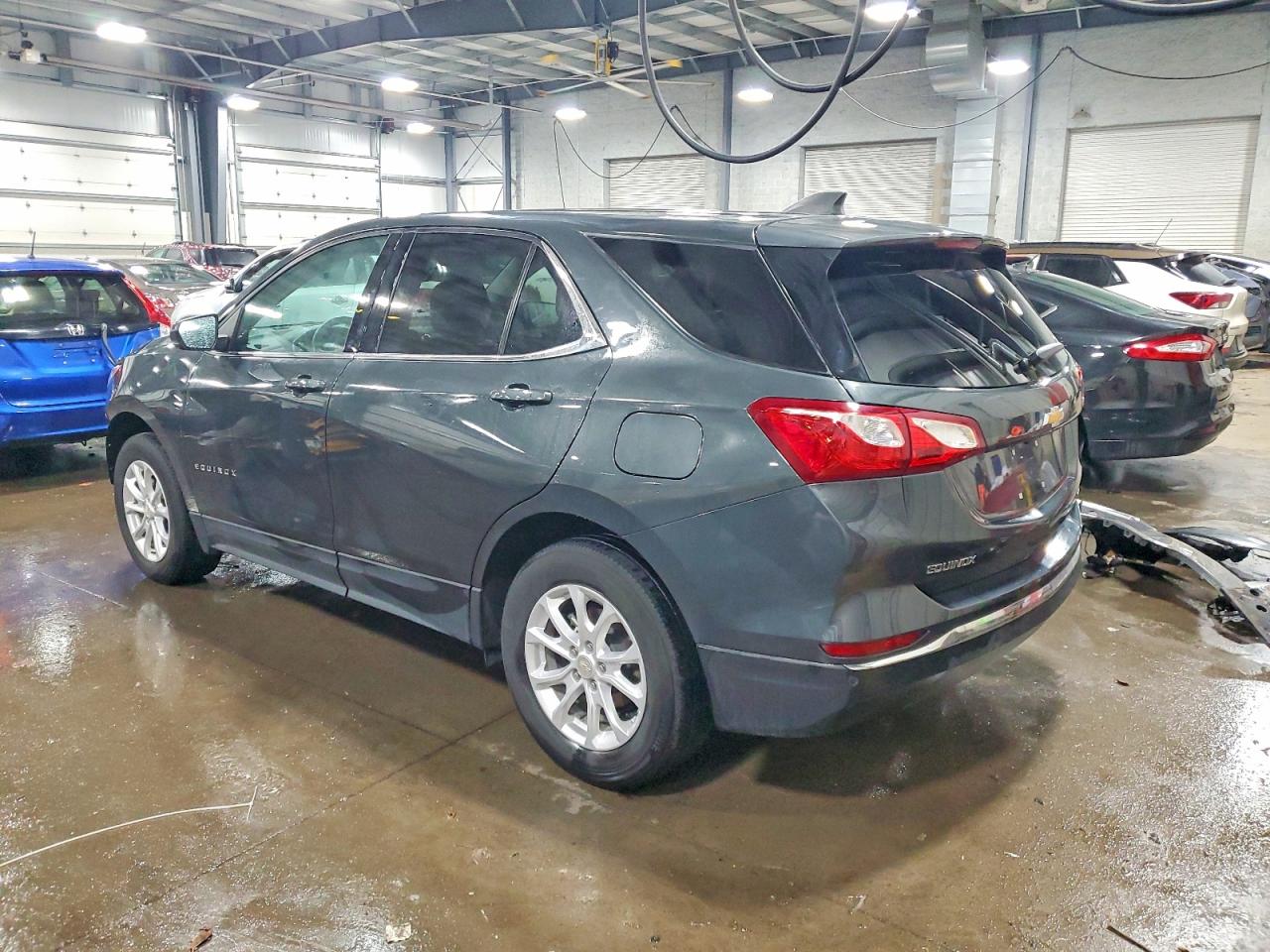 2020 CHEVROLET EQUINOX LT photo 2