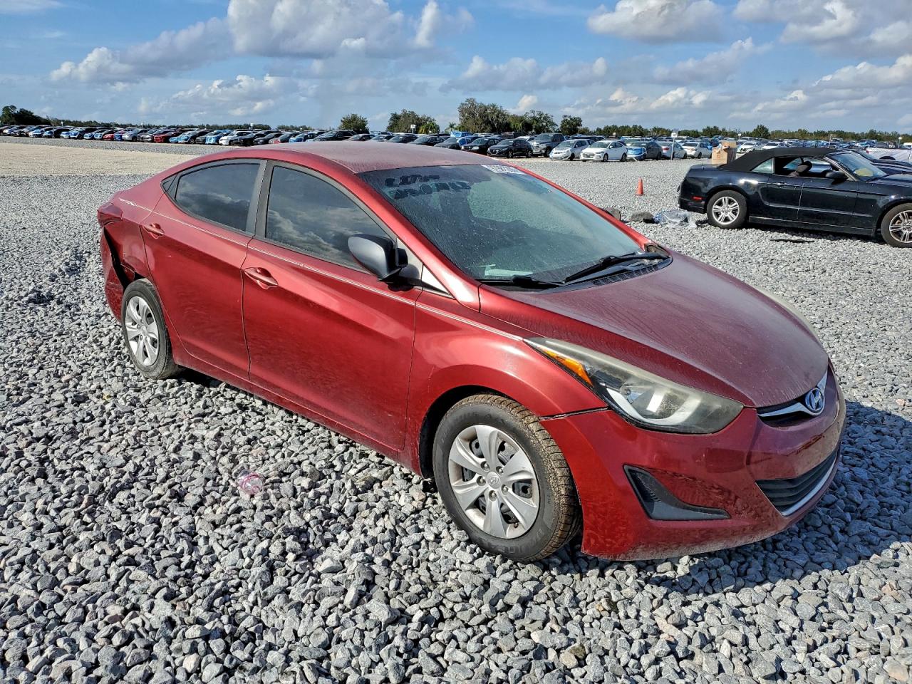2016 HYUNDAI ELANTRA SE photo 4