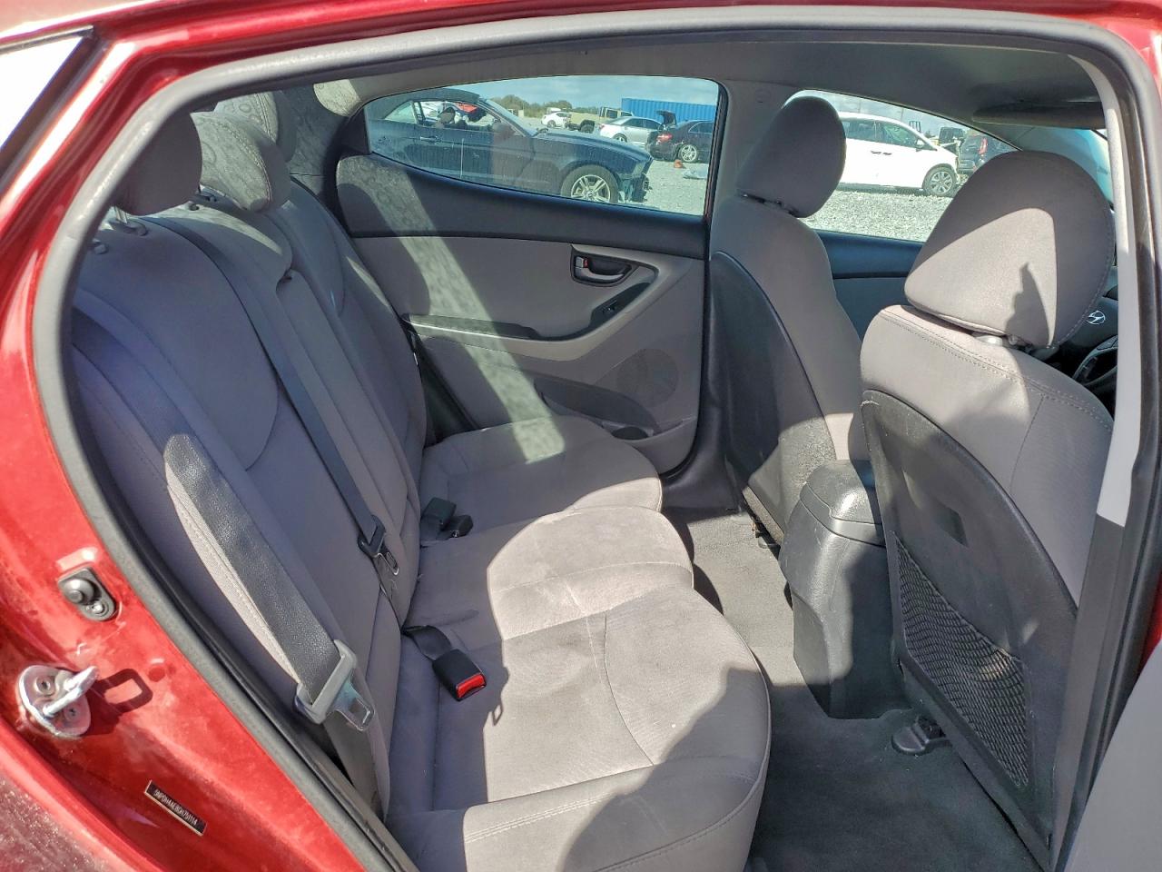 2016 HYUNDAI ELANTRA SE photo 10
