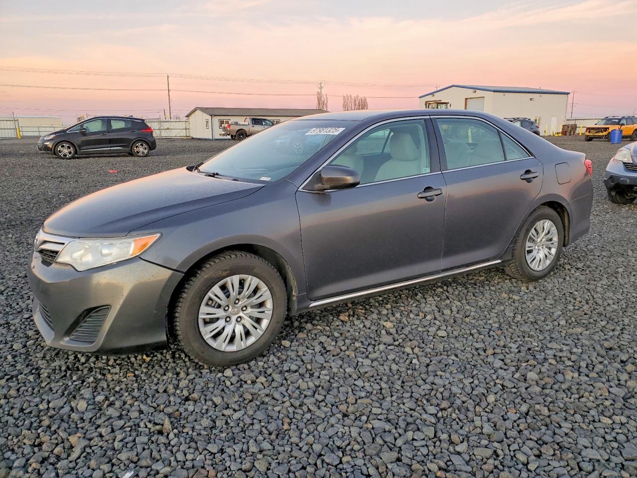 2013 TOYOTA CAMRY