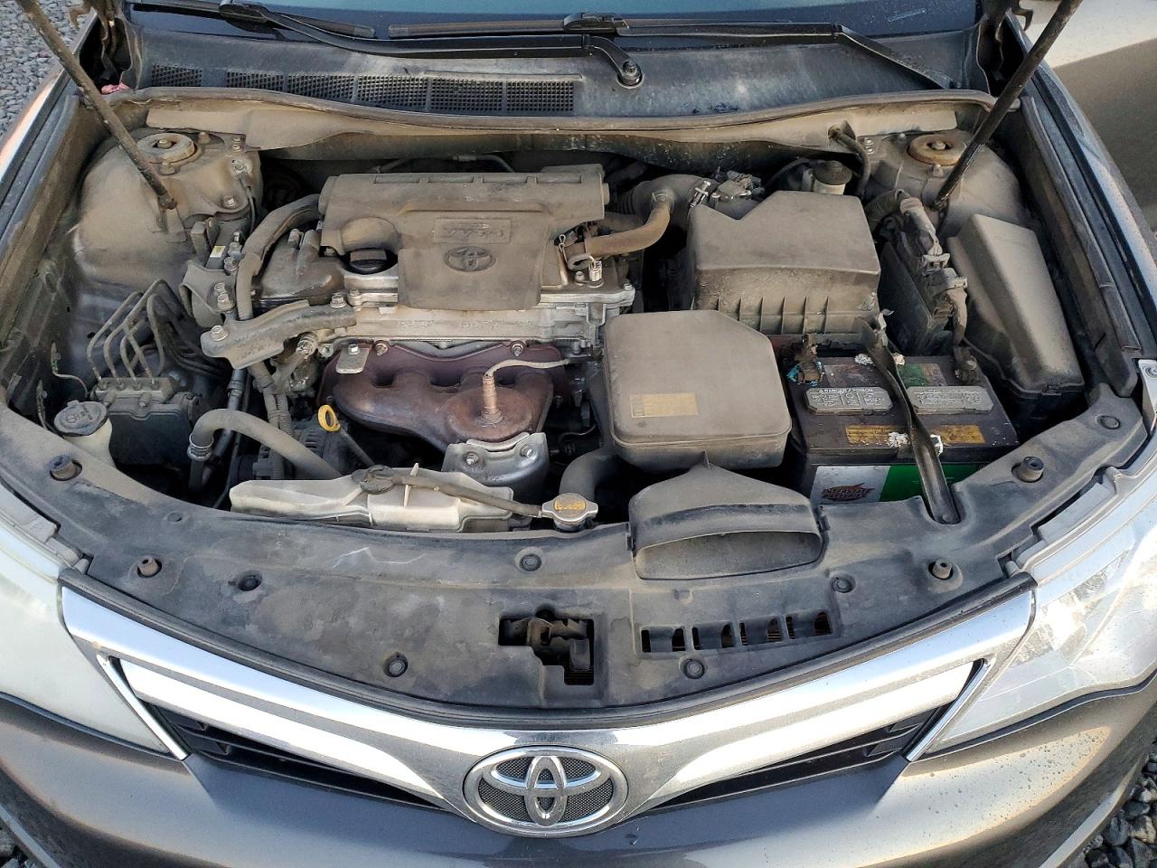 2013 TOYOTA CAMRY L photo 11