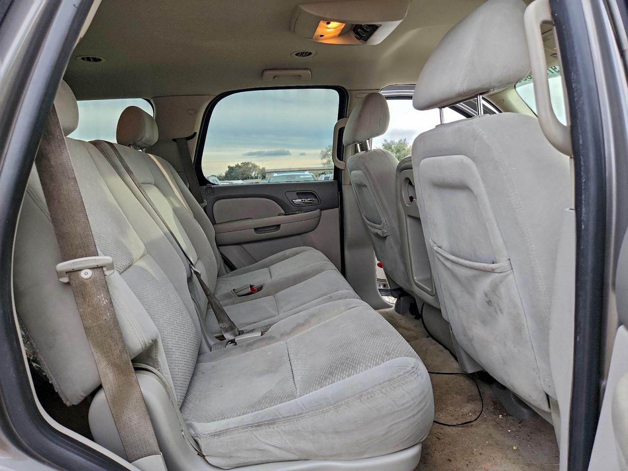 2007 CHEVROLET TAHOE C1500 photo 11