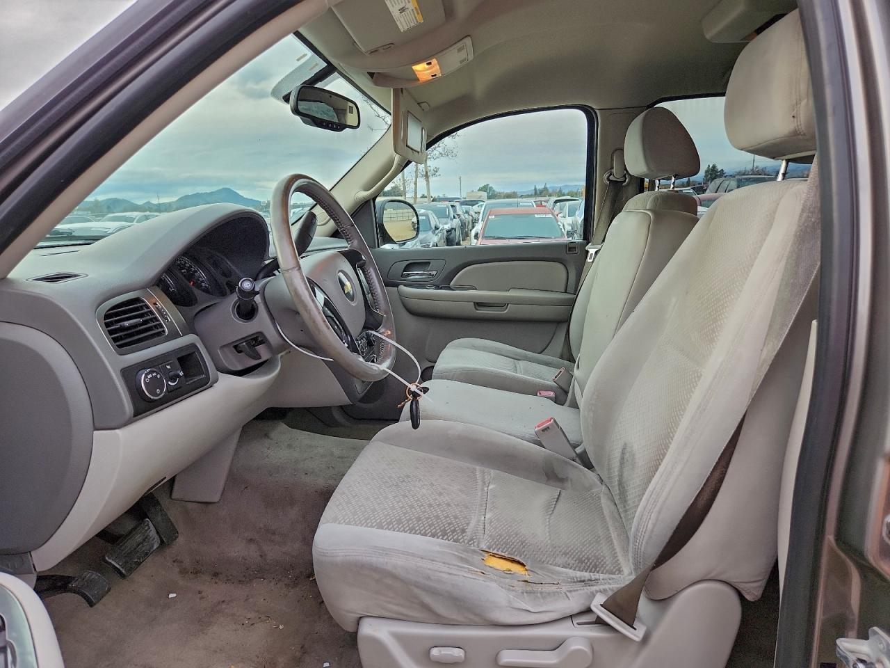 2007 CHEVROLET TAHOE C1500 photo 7