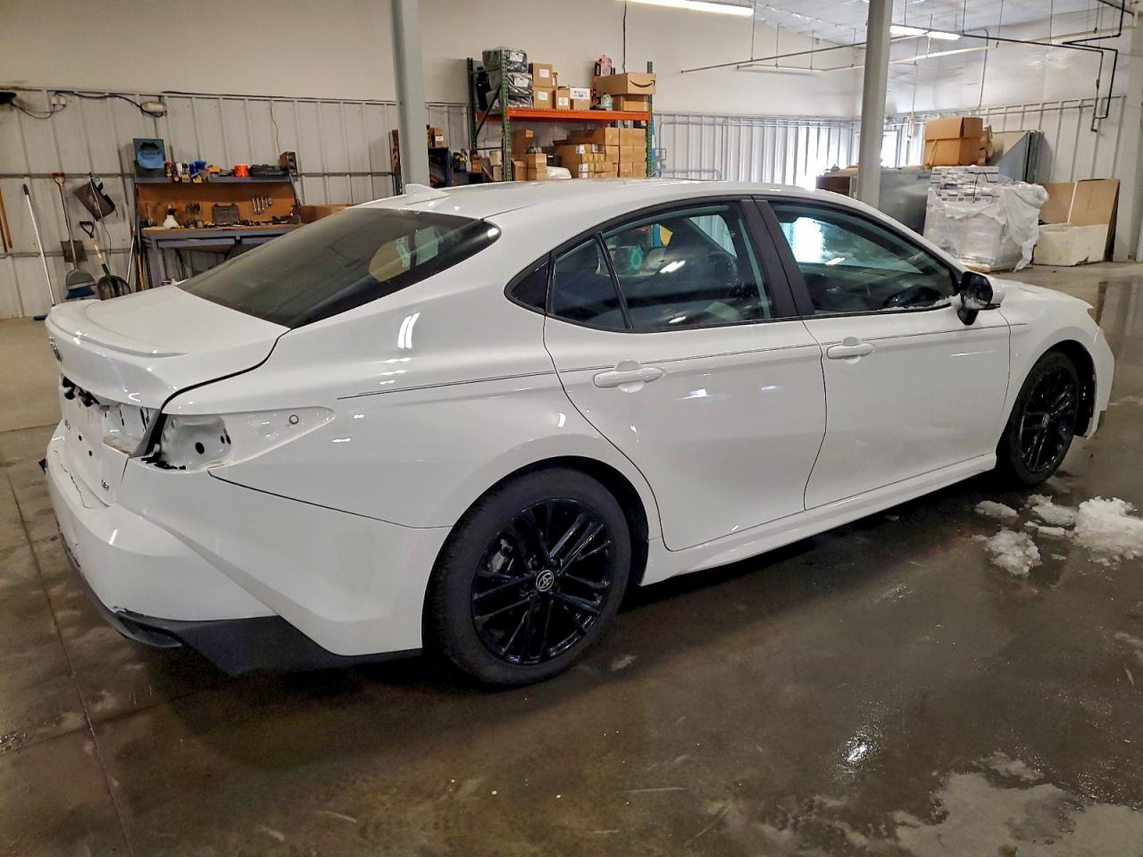 2025 TOYOTA CAMRY XSE photo 3