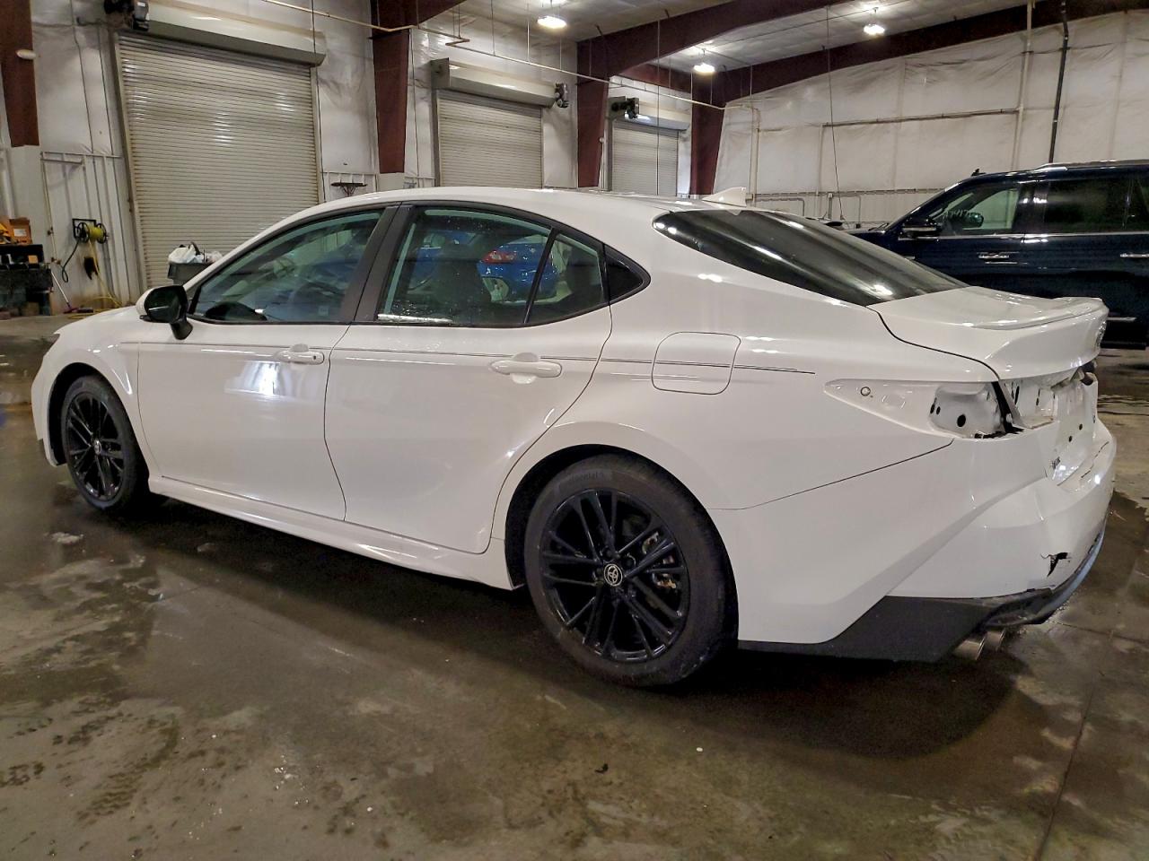 2025 TOYOTA CAMRY XSE photo 2
