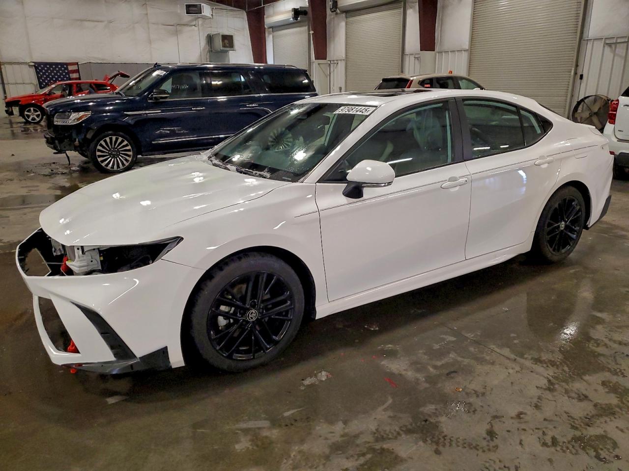 2025 TOYOTA CAMRY