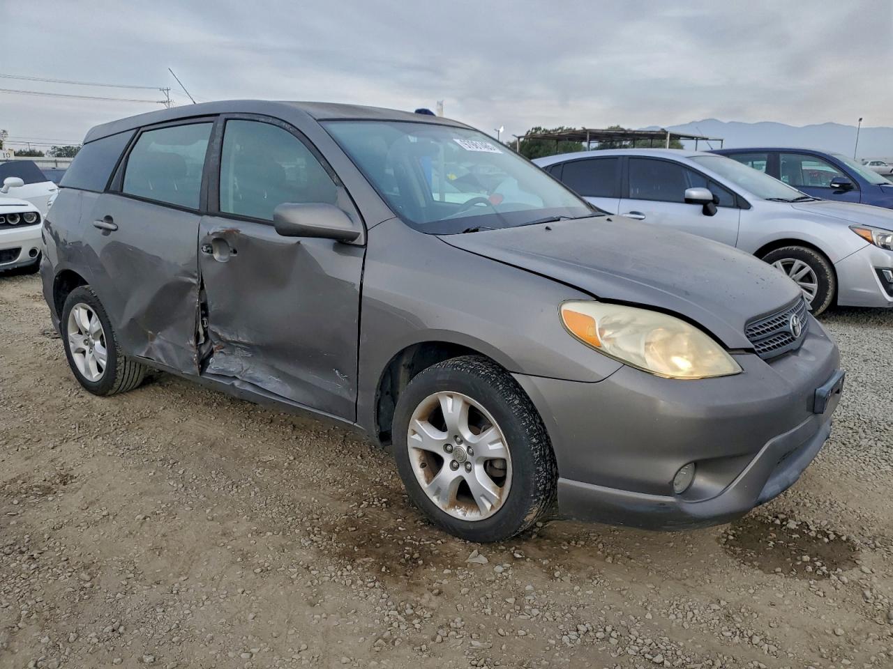 2006 TOYOTA COROLLA MATRIX XR photo 4