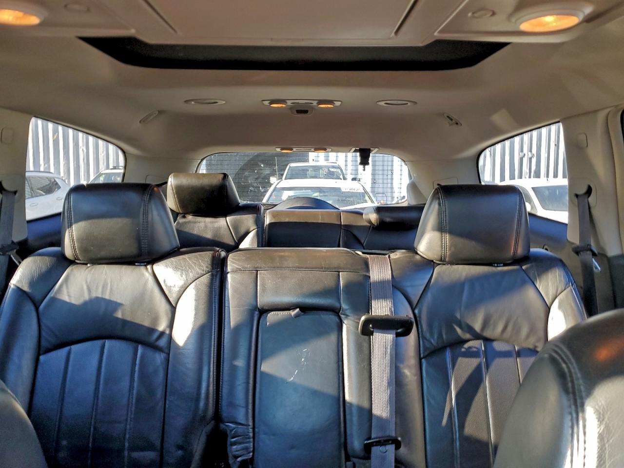 2008 BUICK ENCLAVE CXL photo 10