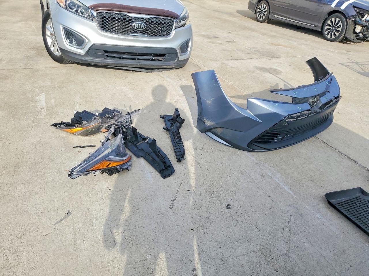2024 TOYOTA COROLLA LE photo 12